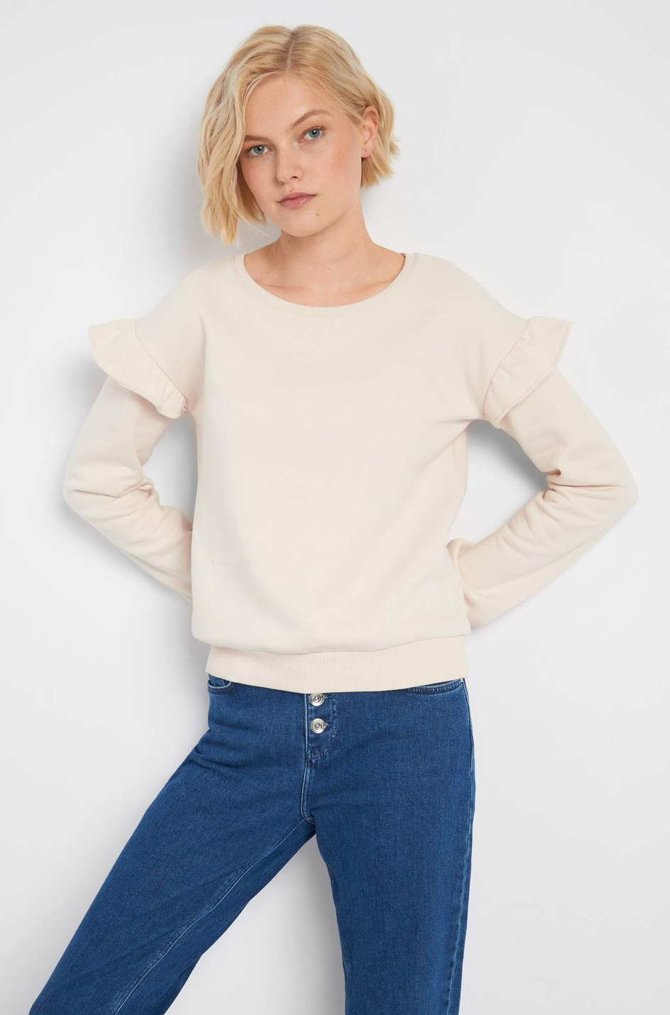 Женский Orsay Свитшот с оборками на рукавах (цвет ), артикул 180128 | Фото 1