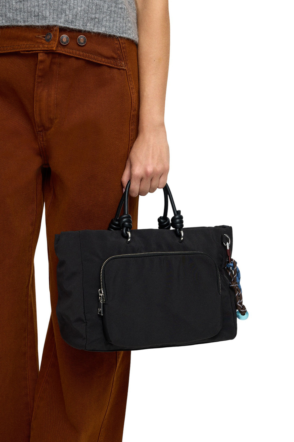 Женский Parfois Сумка-шопер с подвеской (цвет ), артикул 243803 | Фото 5