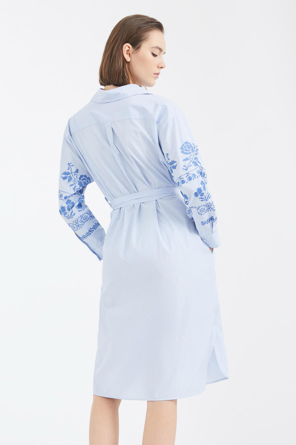 Weekend Max Mara Платье-рубашка из натурального хлопка с вышивкой GIGA (цвет ), артикул 52211601 | Фото 4