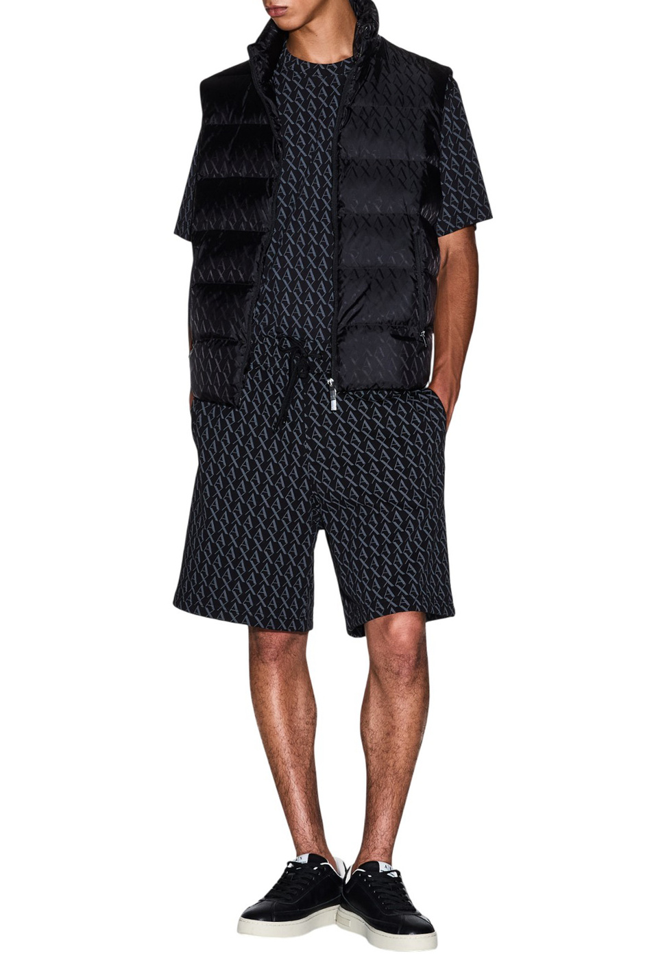 Мужской Armani Exchange Футболка с логотипом (цвет ), артикул XM001228-AF10356 | Фото 2