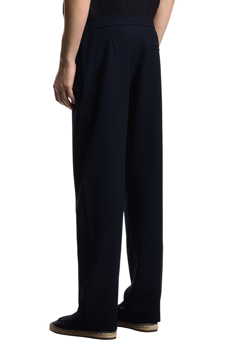Мужской Emporio Armani Брюки однотонные (цвет ), артикул EM004720-TE14101 | Фото 4