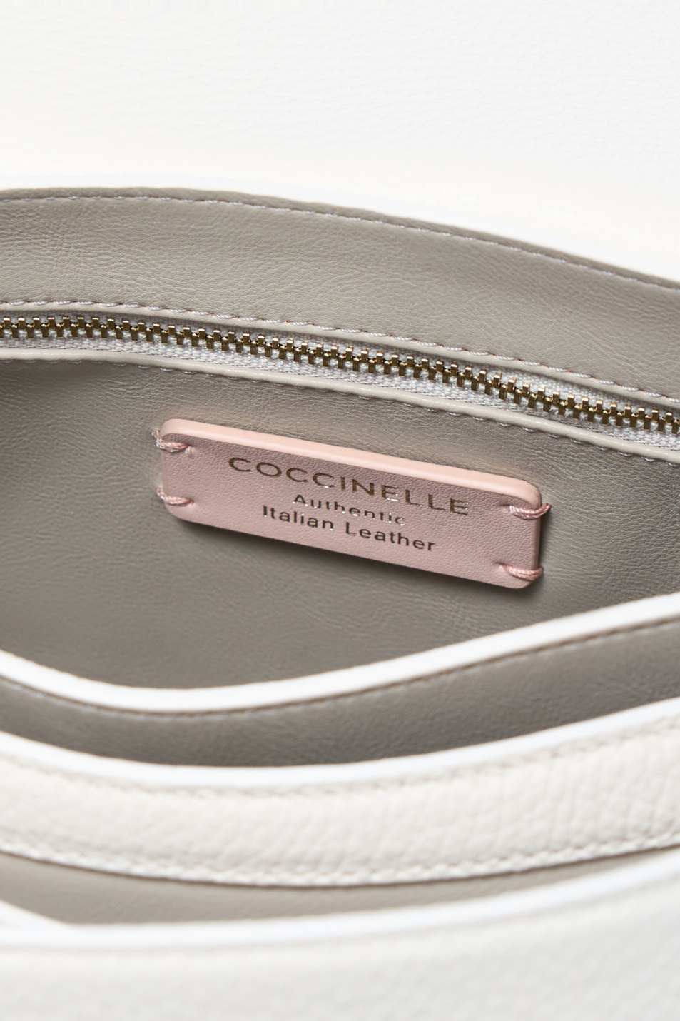 Женский Coccinelle Сумка C-ME MEDIUM из натуральной кожи (цвет ), артикул E1SSL180101 | Фото 4