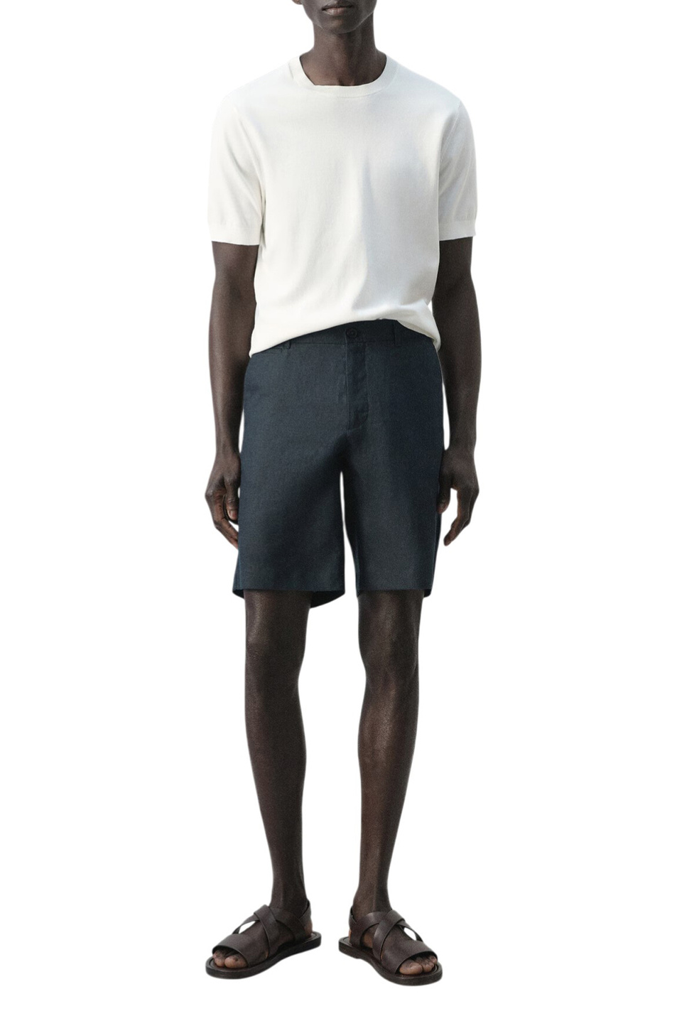 Мужской Mango Man Шорты CARP однотонные (цвет ), артикул 27066709 | Фото 2