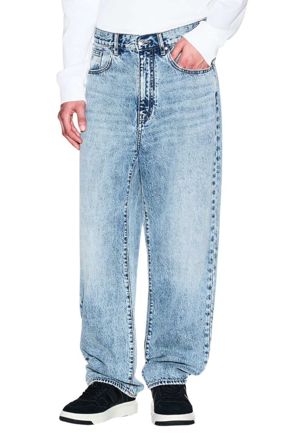 Мужской Armani Exchange Джинсы из натурального хлопка (цвет ), артикул XM001156-AF21930 | Фото 3