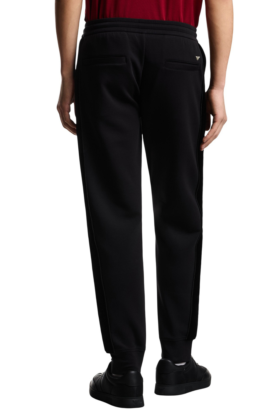 Брюки-джоггеры однотонные|Основной цвет:Черный Мужской Emporio Armani Брюки-джоггеры однотонные (цвет ), артикул EM005007-AF10013 | Фото 4