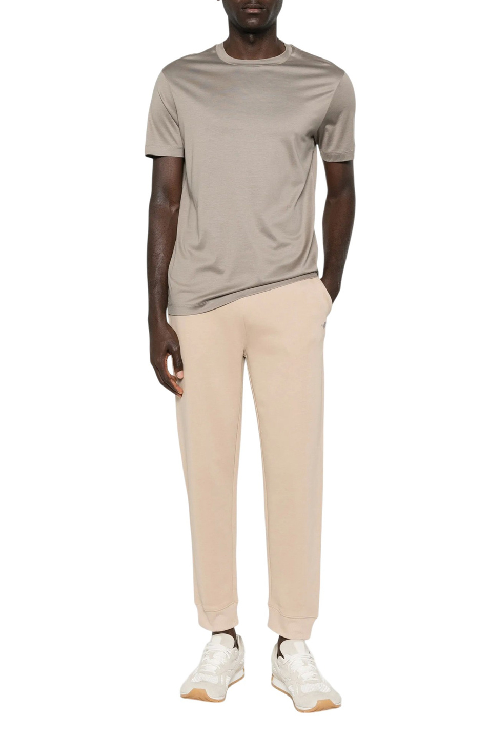 Мужской Emporio Armani Футболка однотонная (цвет ), артикул EM006691-AF10017 | Фото 3