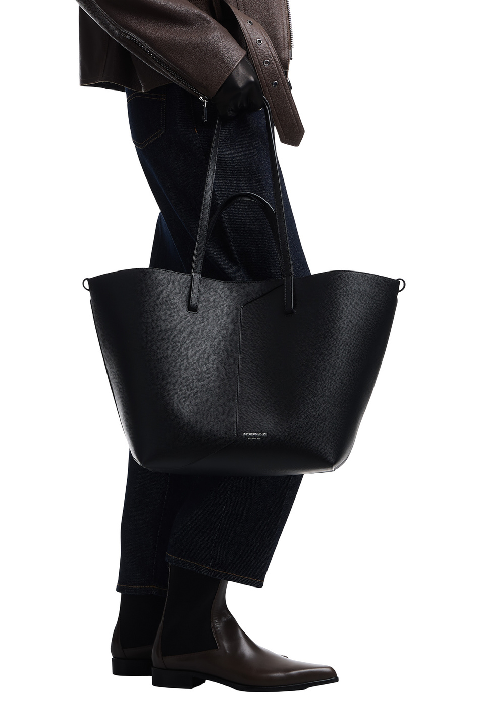 Женский Emporio Armani Сумка-шопер из натуральной кожи (цвет ), артикул EW005668-AF29459 | Фото 9