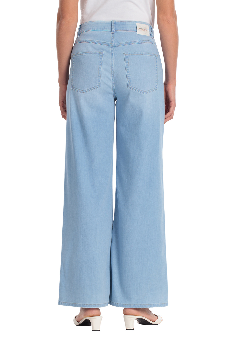 Женский Gerry Weber Джинсы из смесового хлопка (цвет ), артикул N67093 | Фото 4