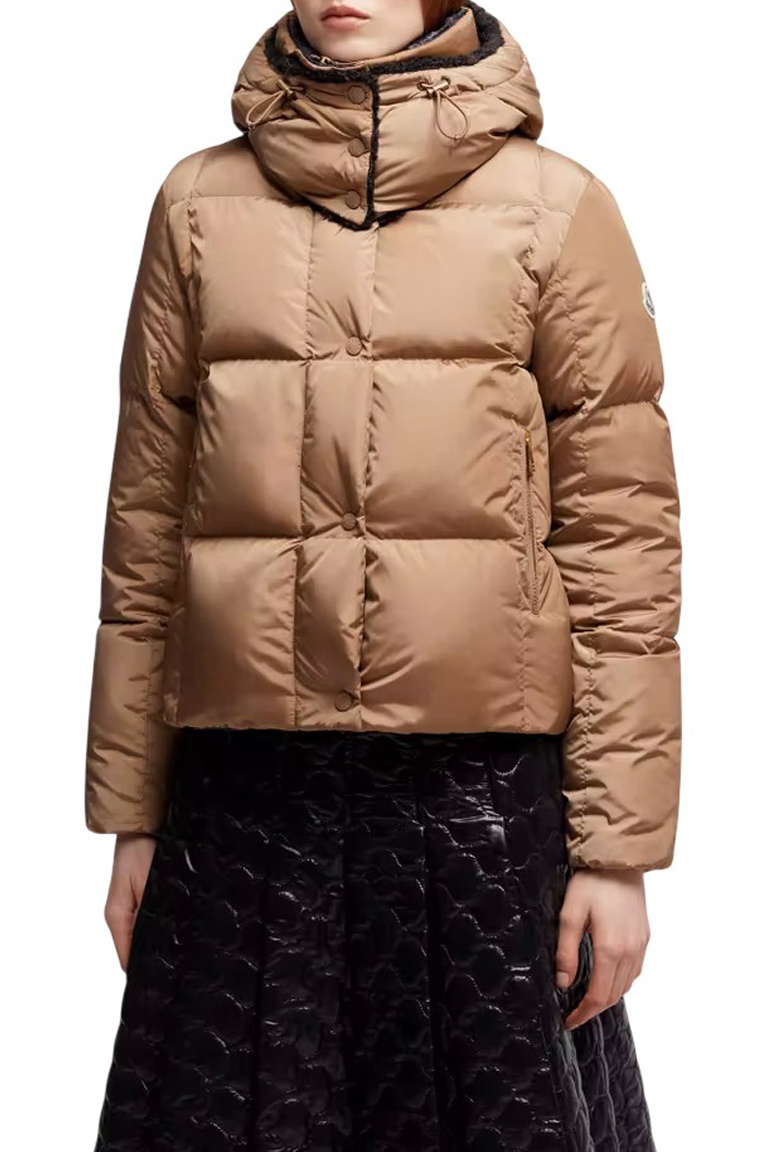 Женский Moncler Куртка CASTELNOU с пуховым наолнителем (цвет ), артикул K20931A00150-539ZD | Фото 3