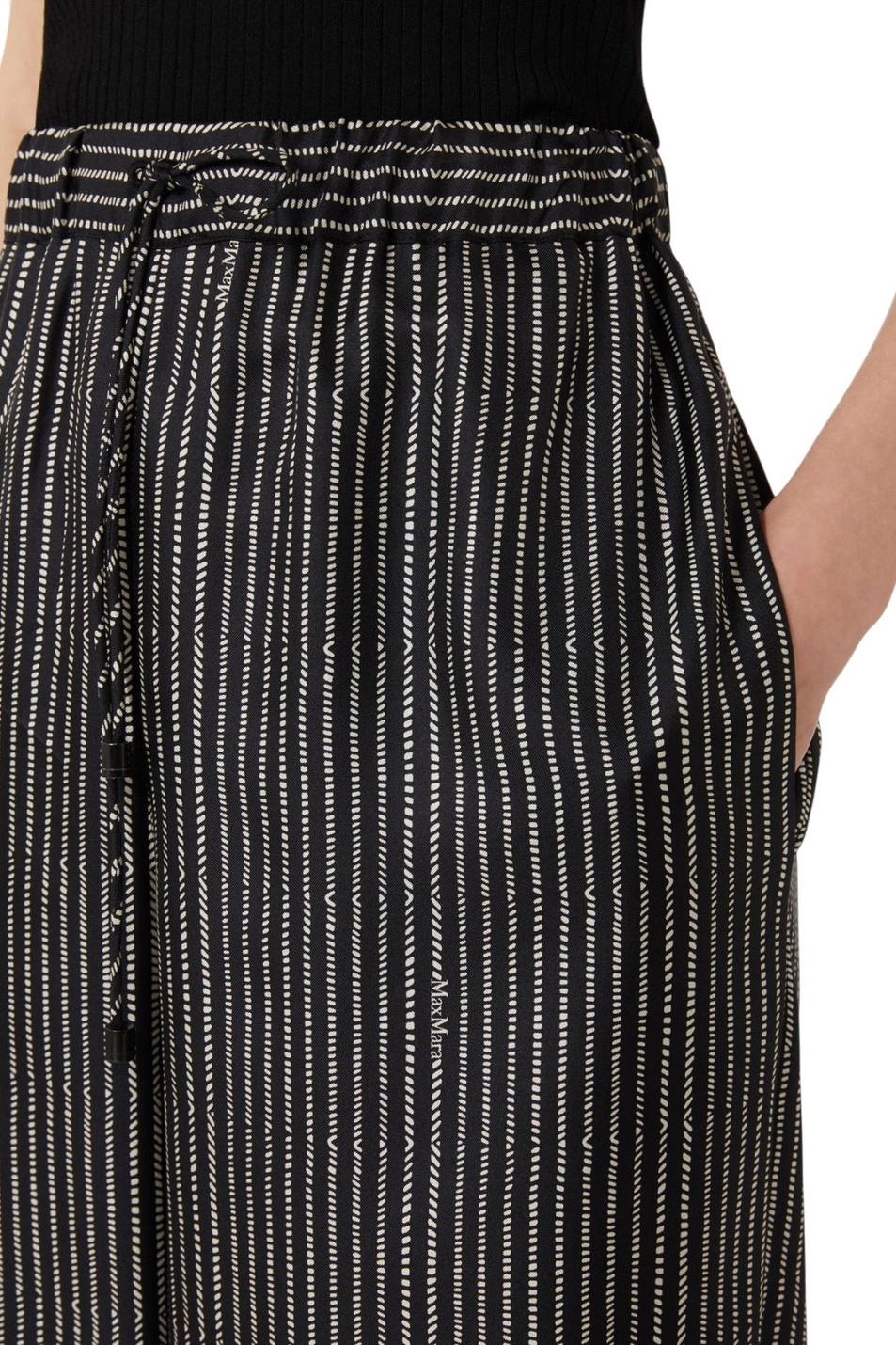 Женский Max Mara Брюки CLARINO из шелка (цвет ), артикул 2611131142 | Фото 5