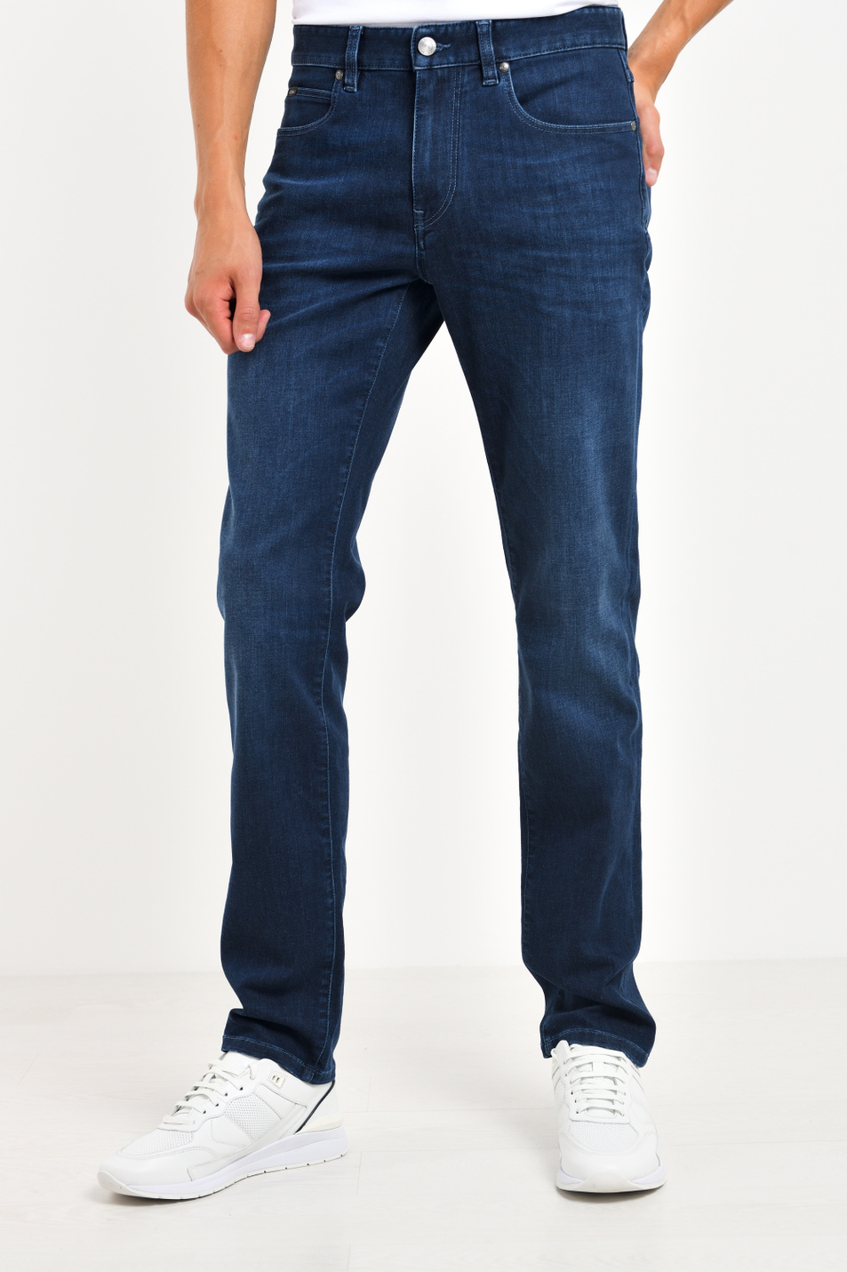 Мужской Zegna Джинсы (цвет ), артикул VV751-ZZ530-B06 | Фото 1