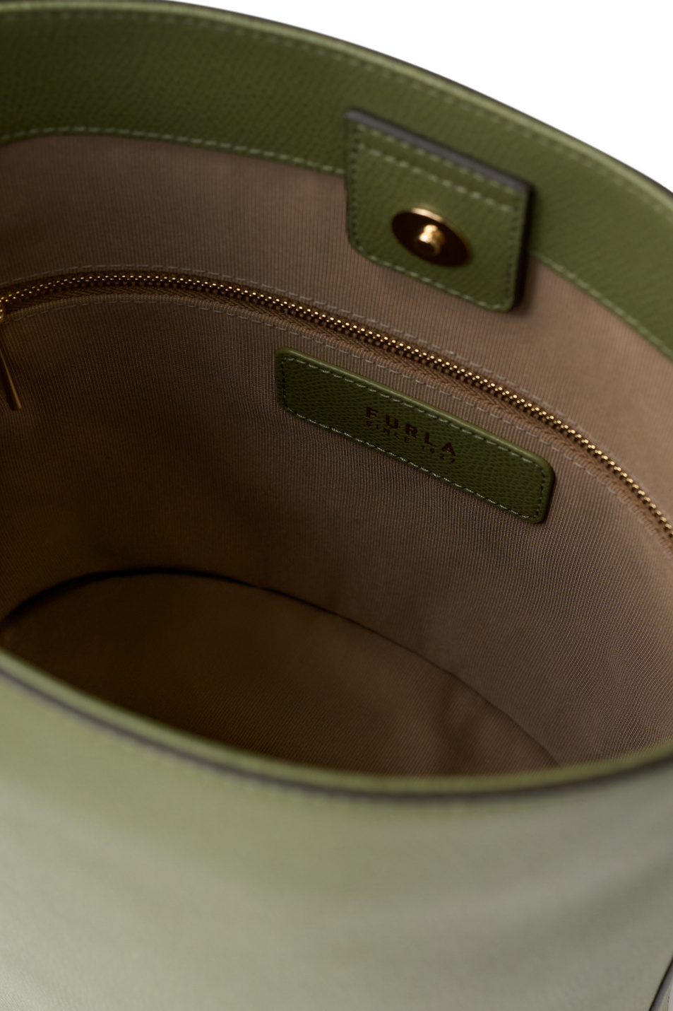 Сумка ROXIE S из натуральной кожи|Основной цвет:Зеленый Женский Furla Сумка ROXIE S из натуральной кожи (цвет ), артикул WB01875-ARE000 | Фото 4