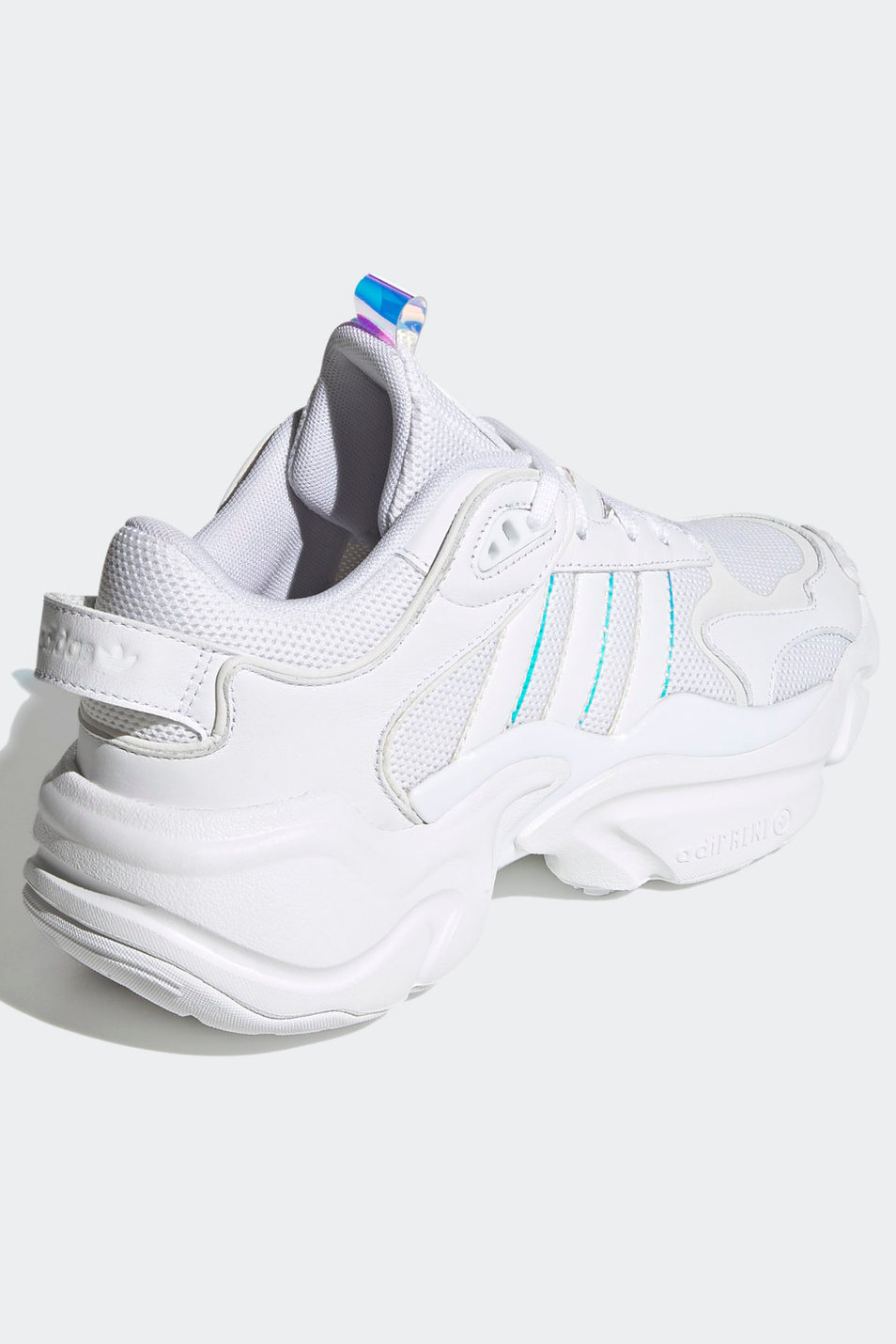 Женский Adidas Кроссовки (цвет ), артикул FV1158 | Фото 3