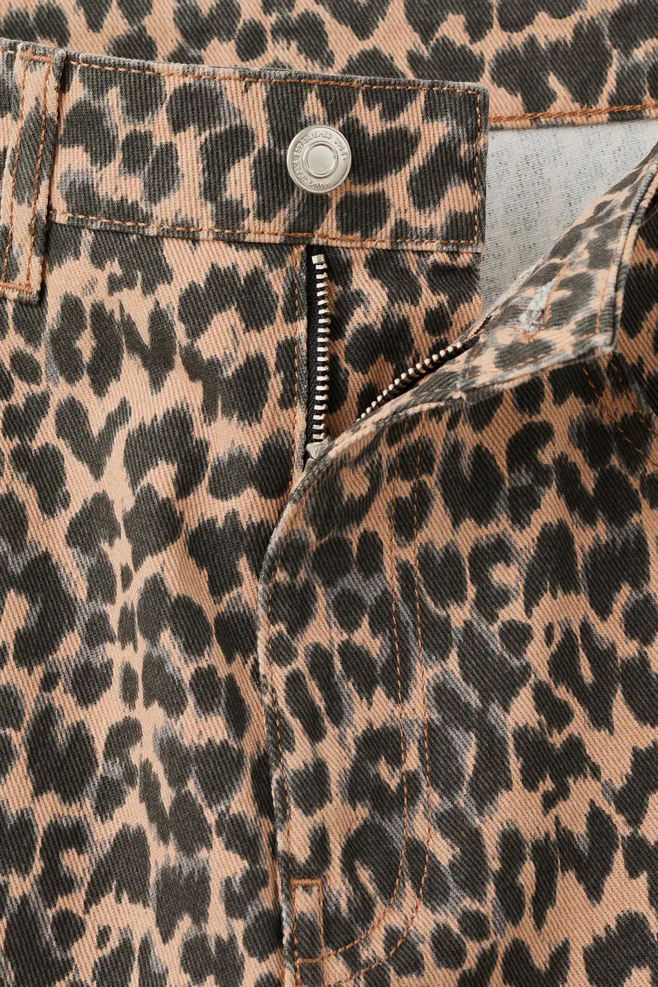 Женский Mango Джинсы LEOPARD с леопардовым принтом (цвет ), артикул 17046003 | Фото 5