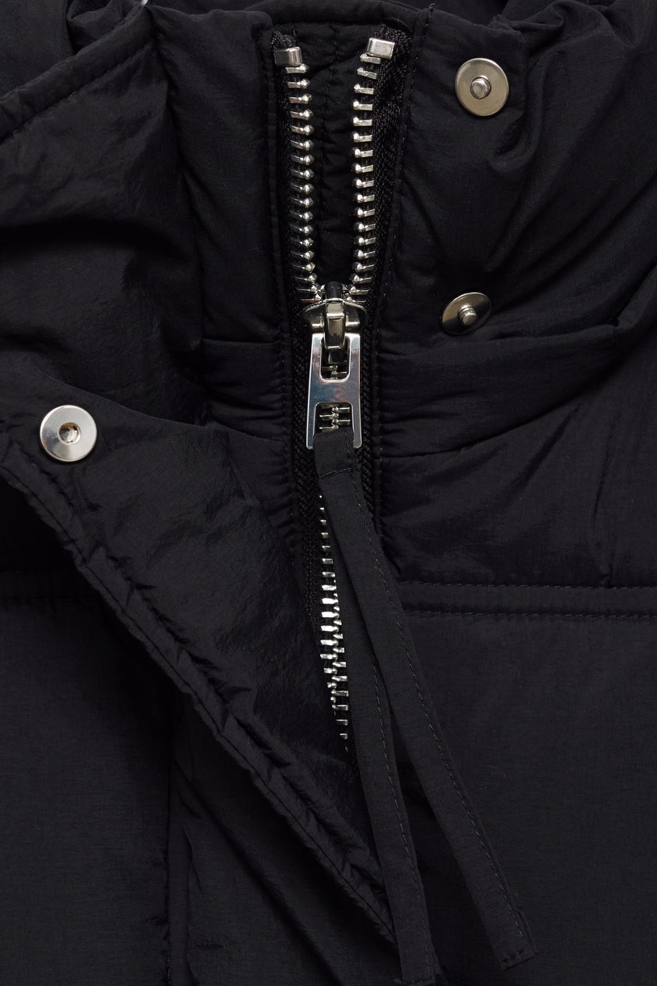 Пальто KATMANDU стеганое с капюшоном|Основной цвет:Черный Женский Mango Пальто KATMANDU стеганое с капюшоном (цвет ), артикул 77047664 | Фото 6