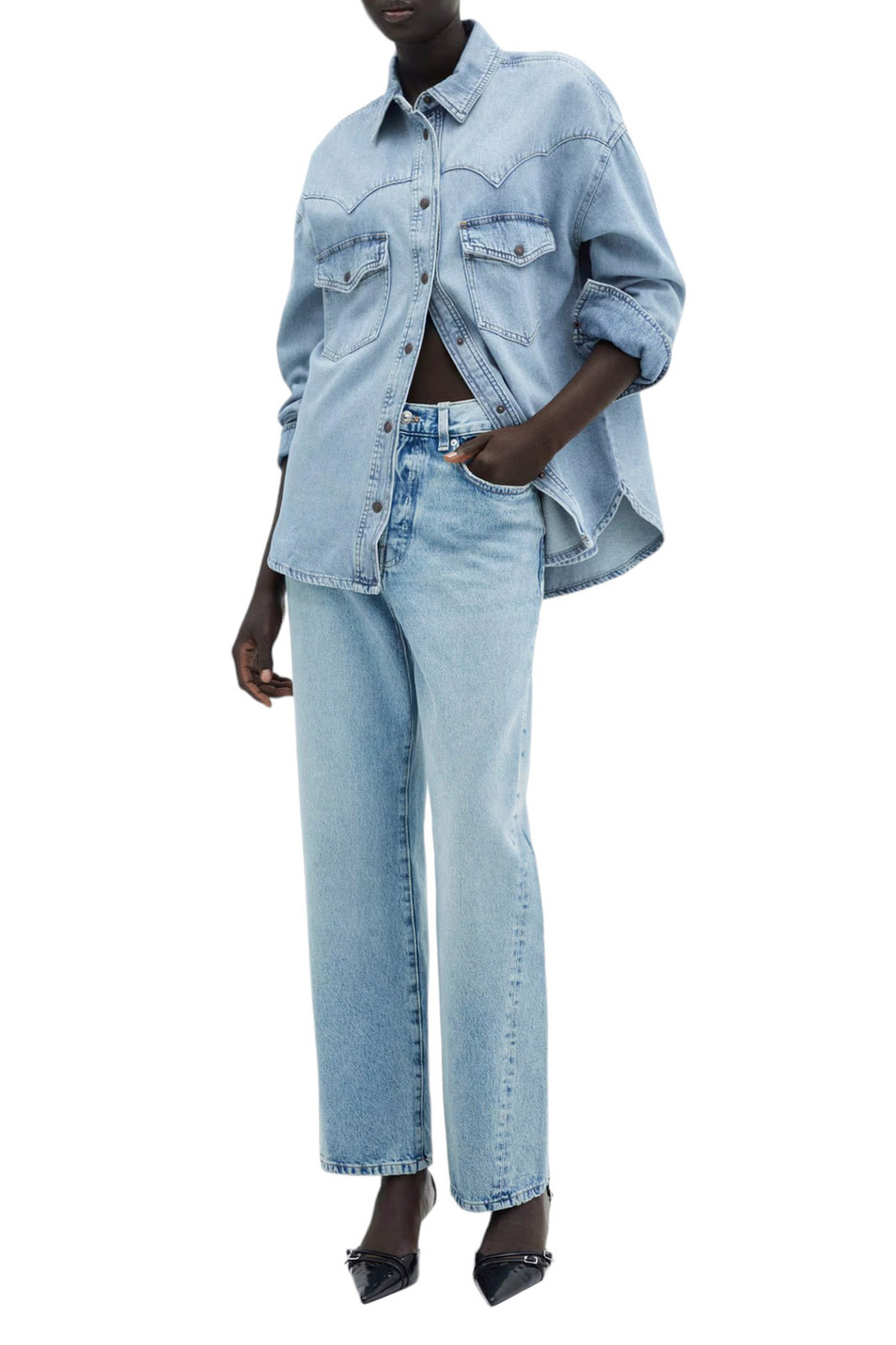 Женский Mango Рубашка WESTIE джинсовая с нагрудными карманами (цвет ), артикул 67085734 | Фото 2