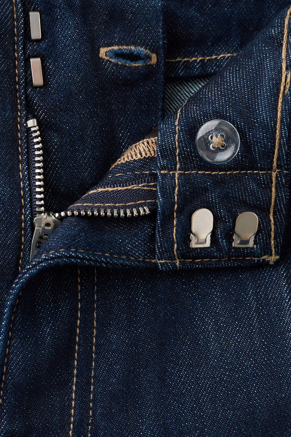 Женский Mango Шорты-бермуды джинсовые TONY со средней посадкой (цвет ), артикул 27067149 | Фото 5