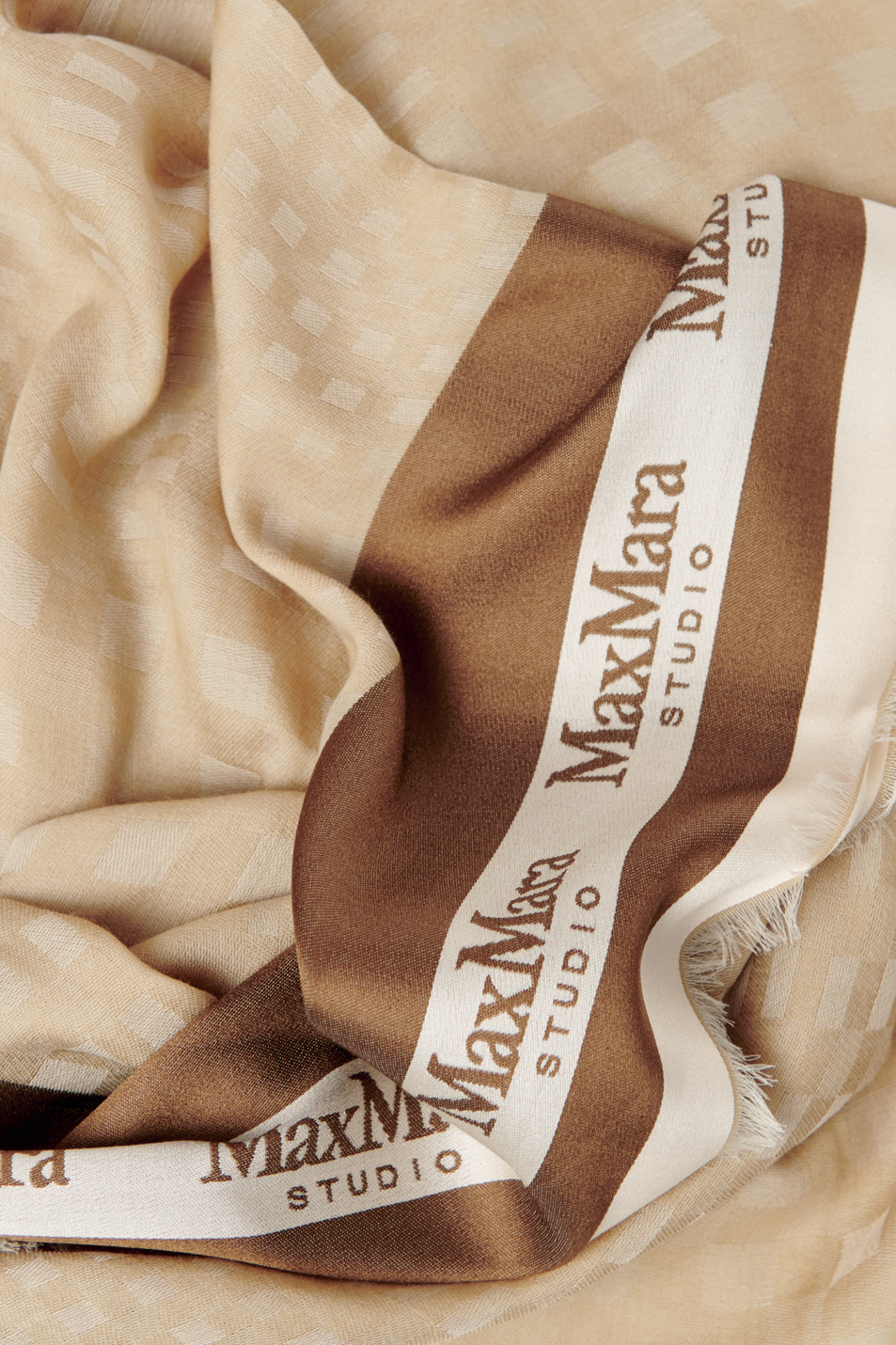 Max Mara Платок HANS с логотипом (цвет ), артикул 65460129 | Фото 2