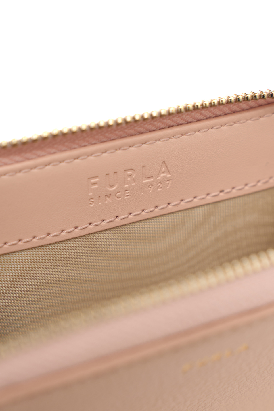 Женский Furla Кошелёк GOCCIA M из натуральной кожи (цвет ), артикул WP00470-BX3036 | Фото 3
