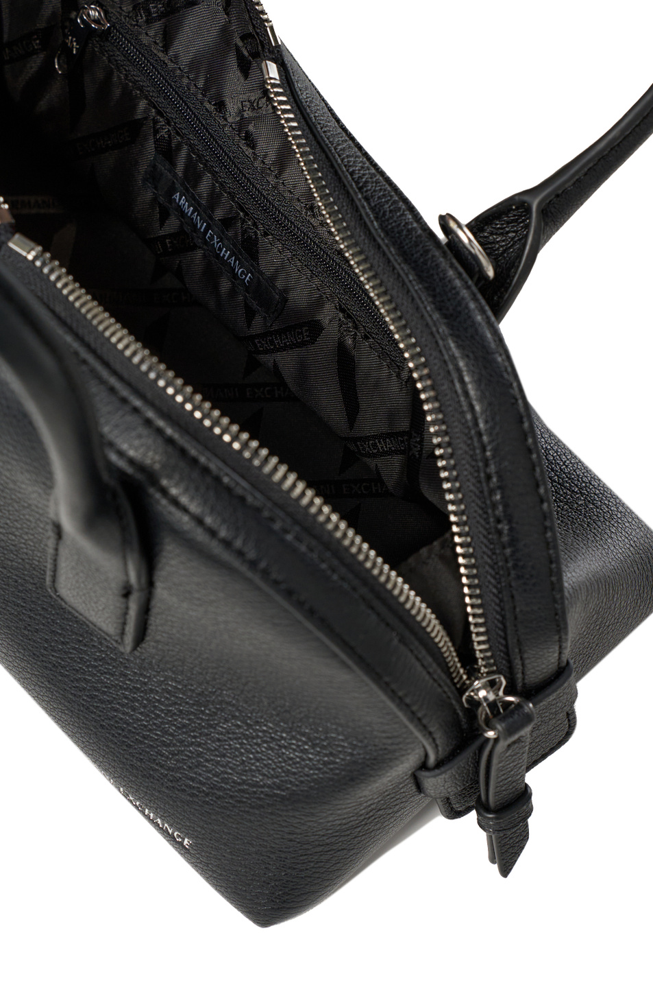 Сумка с подвеской|Основной цвет:Черный Женский Armani Exchange Сумка с подвеской (цвет ), артикул XW001572-AF17127 | Фото 4