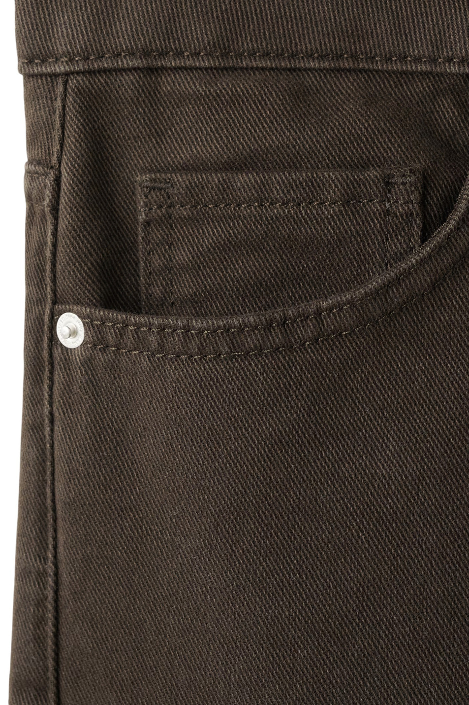 Женский Mango Джинсы укороченные однотонные (цвет ), артикул 27004108 | Фото 5