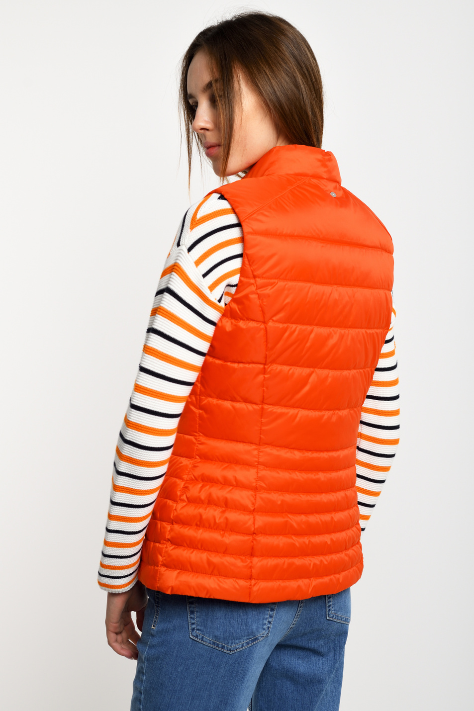 Женский Gerry Weber Жилет стеганый на двухсторонней молнии (цвет ), артикул 94096-31122 | Фото 4