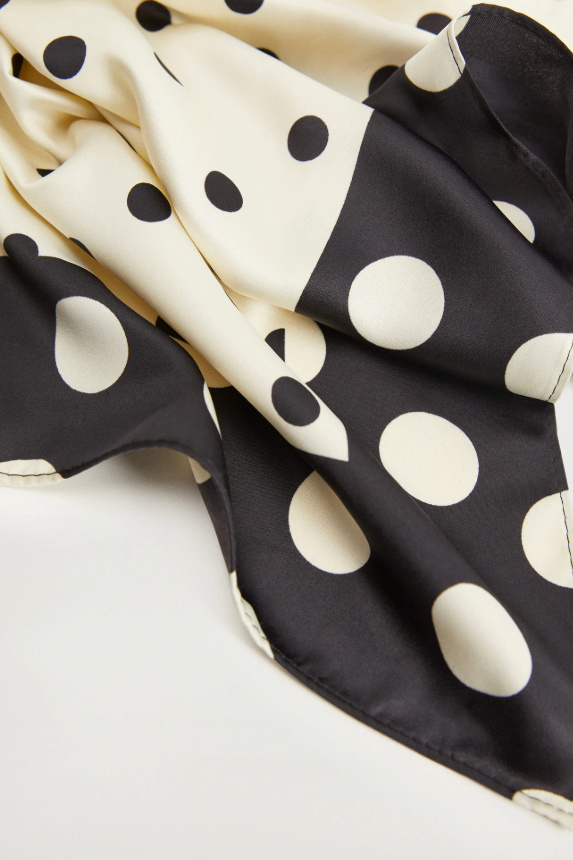 Женский Mango Платок LALO в горошек (цвет ), артикул 87150052 | Фото 3