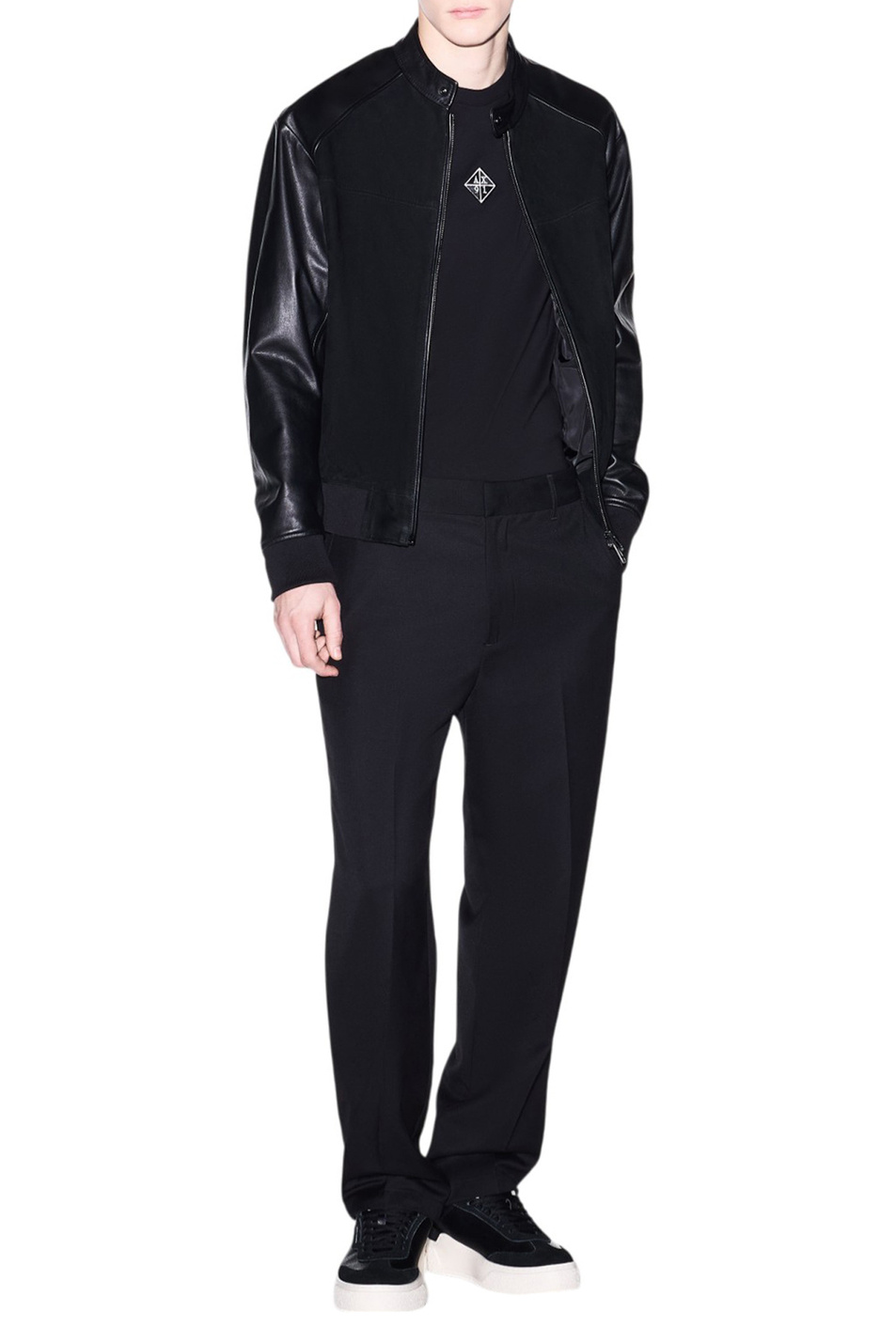 Мужской Armani Exchange Футболка из хлопка с логотипом (цвет ), артикул XM002454-AF10358 | Фото 2