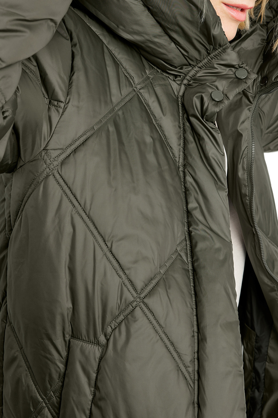 Женский Gerry Weber Длинное стеганое пальто (цвет ), артикул 850221-31127 | Фото 4