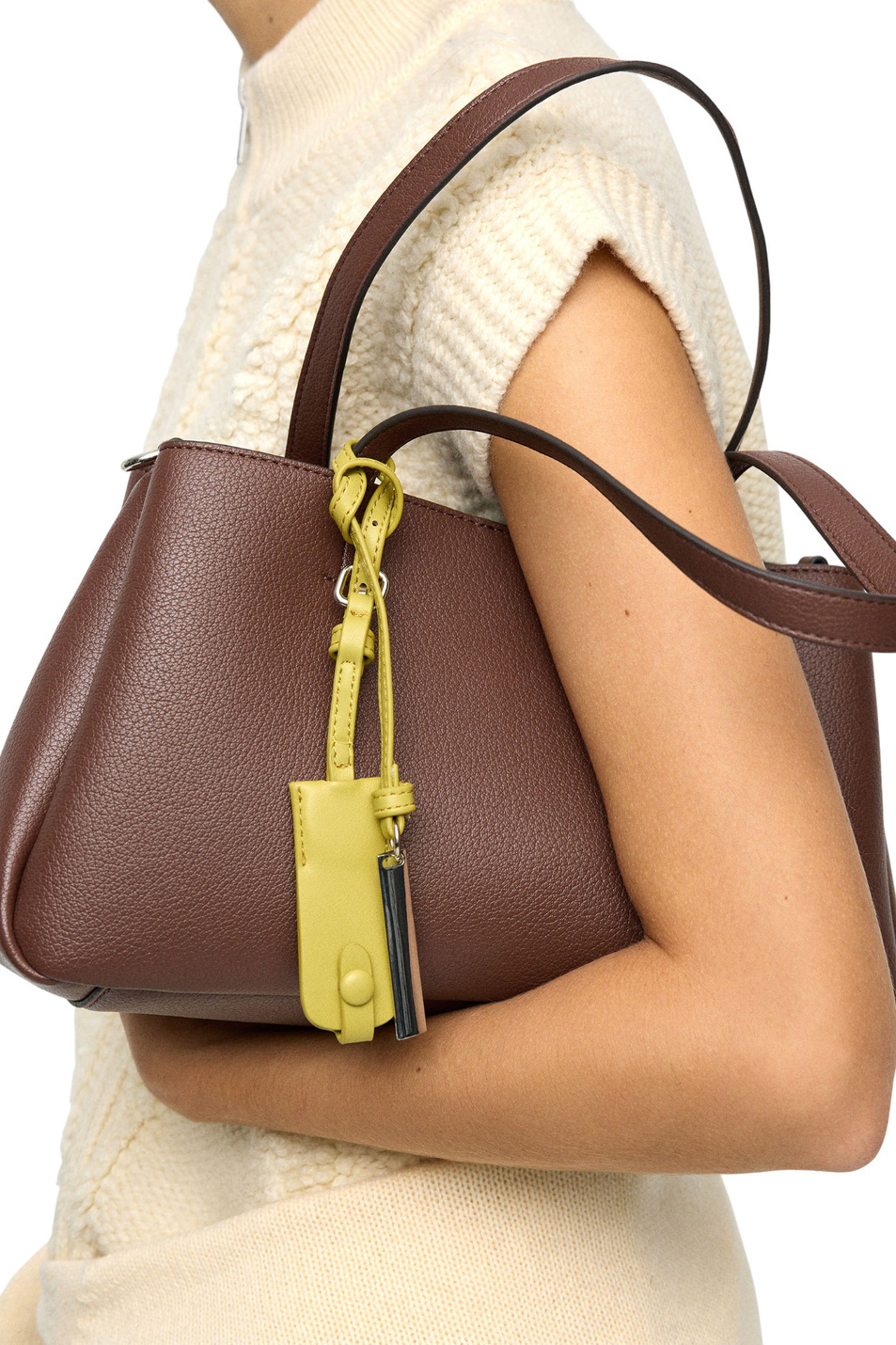 Женский Parfois Сумка-тоут с подвеской (цвет ), артикул 241713 | Фото 5