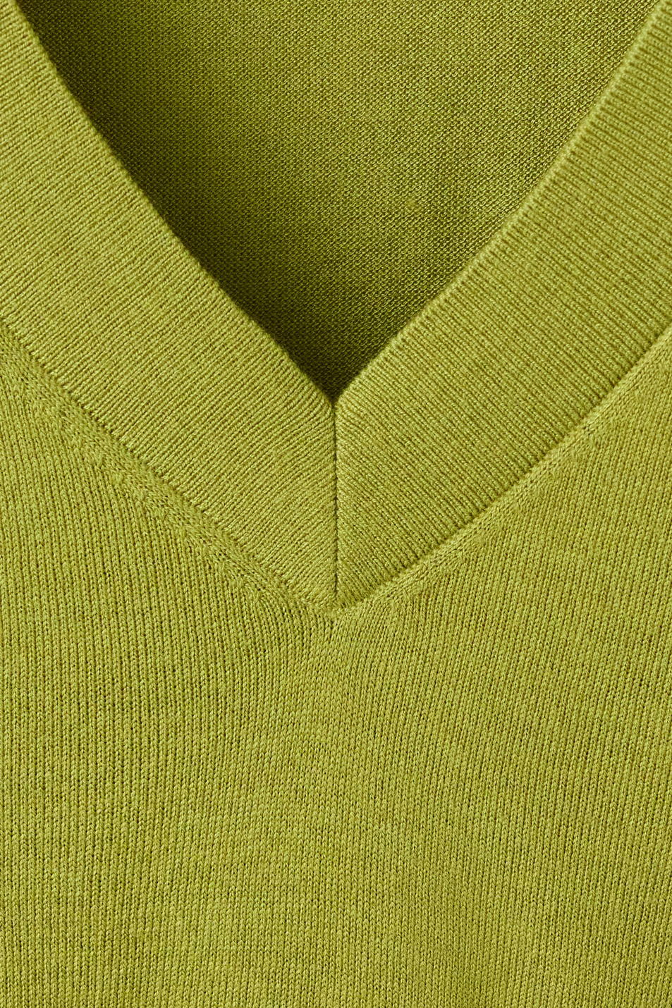 Женский Mango Пуловер LUCCAV с V-образным вырезом (цвет ), артикул 27931276 | Фото 4