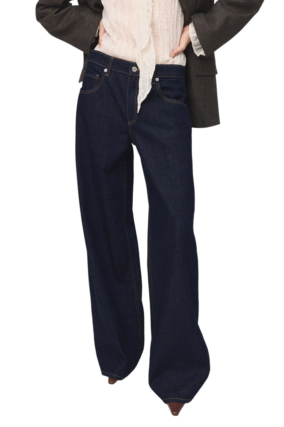 Женский Mango Джинсы ANNIE из хлопка (цвет ), артикул 17097125 | Фото 3