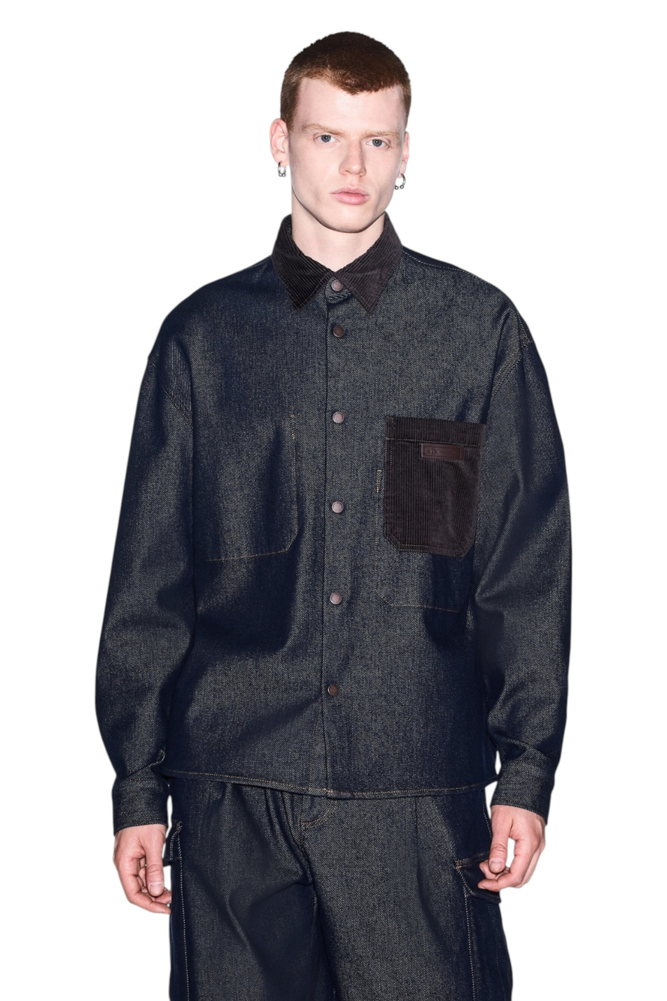 Мужской Armani Exchange Рубашка джинсовая с воротником из вельвета (цвет ), артикул XM003402-AF27235 | Фото 4