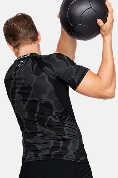 Мужской Under Armour Футболка Under Armour HeatGear (цвет ), артикул 1345722-002 | Фото 3