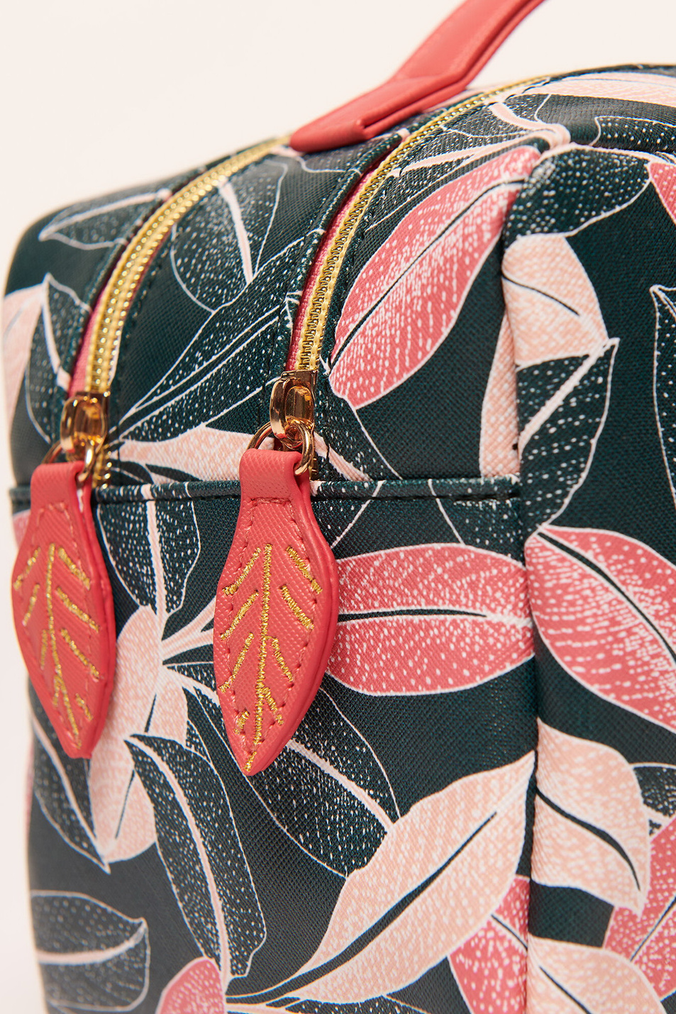 Женский Etam Косметичка LISA (цвет ), артикул 6516698 | Фото 3