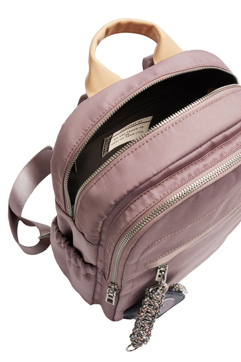 Parfois Нейлоновый рюкзак с подвеской (цвет ), артикул 191788 | Фото 4
