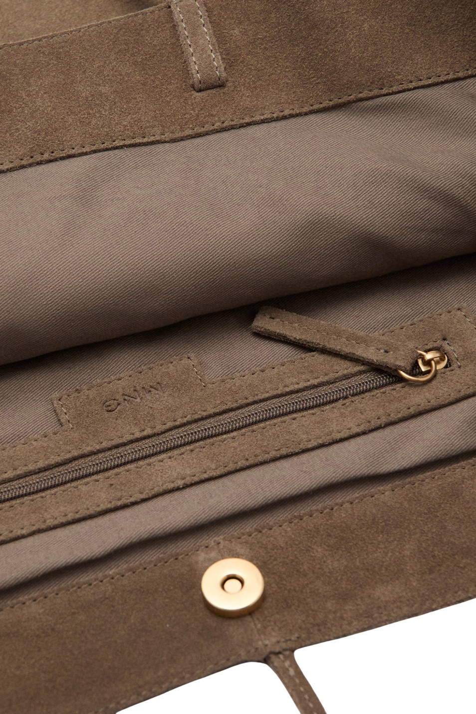 Женский Mango Сумка MANDRI из натуральной замши (цвет ), артикул 27071224 | Фото 3