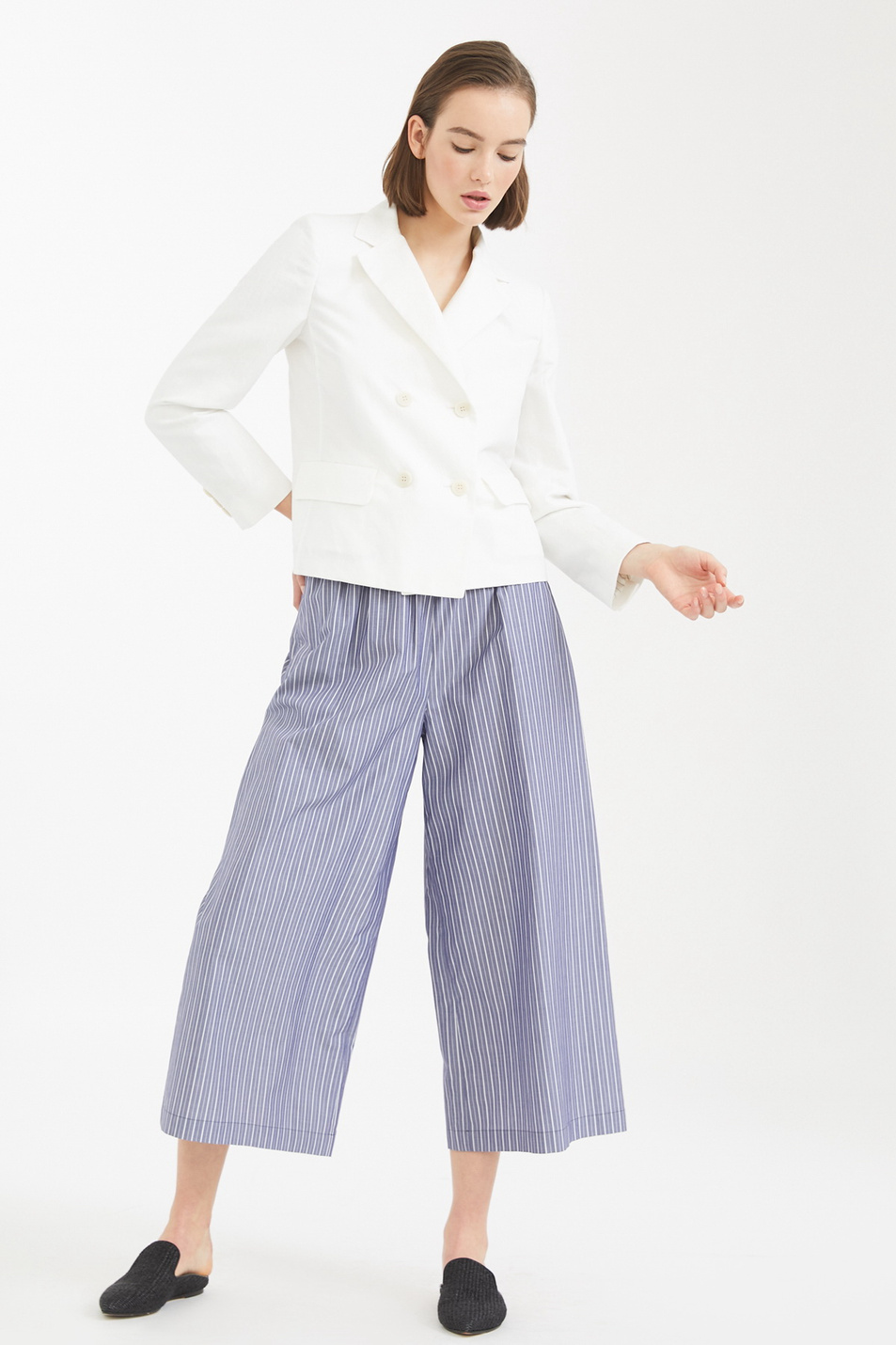 Женский Weekend Max Mara Брюки-кюлоты из натурального хлопка DURANTE (цвет синий), артикул 51310701 | Фото 4