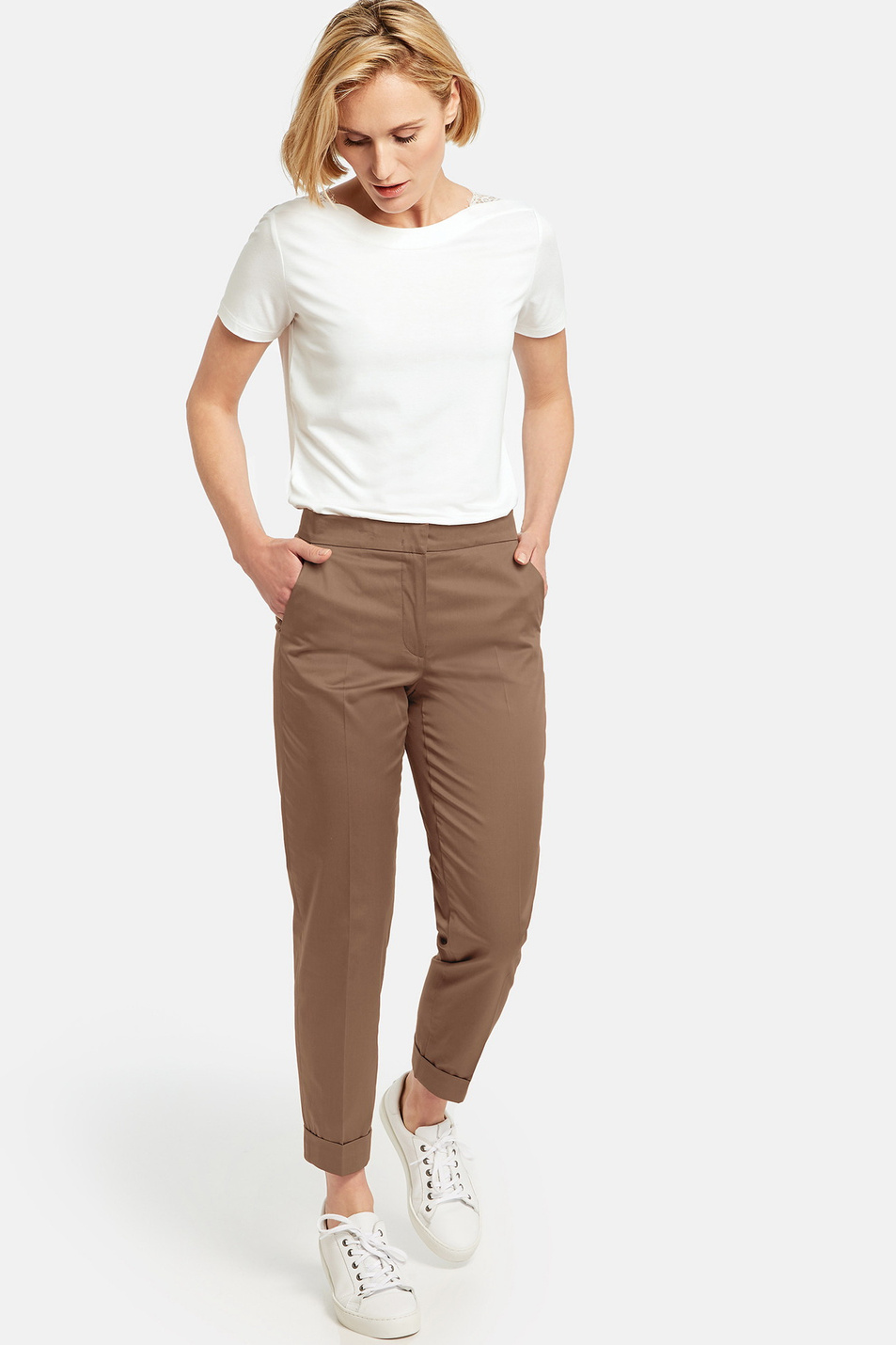 Женский Gerry Weber Брюки из эластичного хлопка (цвет ), артикул 320022-31370 | Фото 4