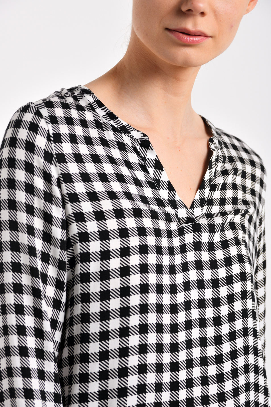 Женский Gerry Weber Блузка из вискозы (цвет ), артикул 860057-67116 | Фото 2