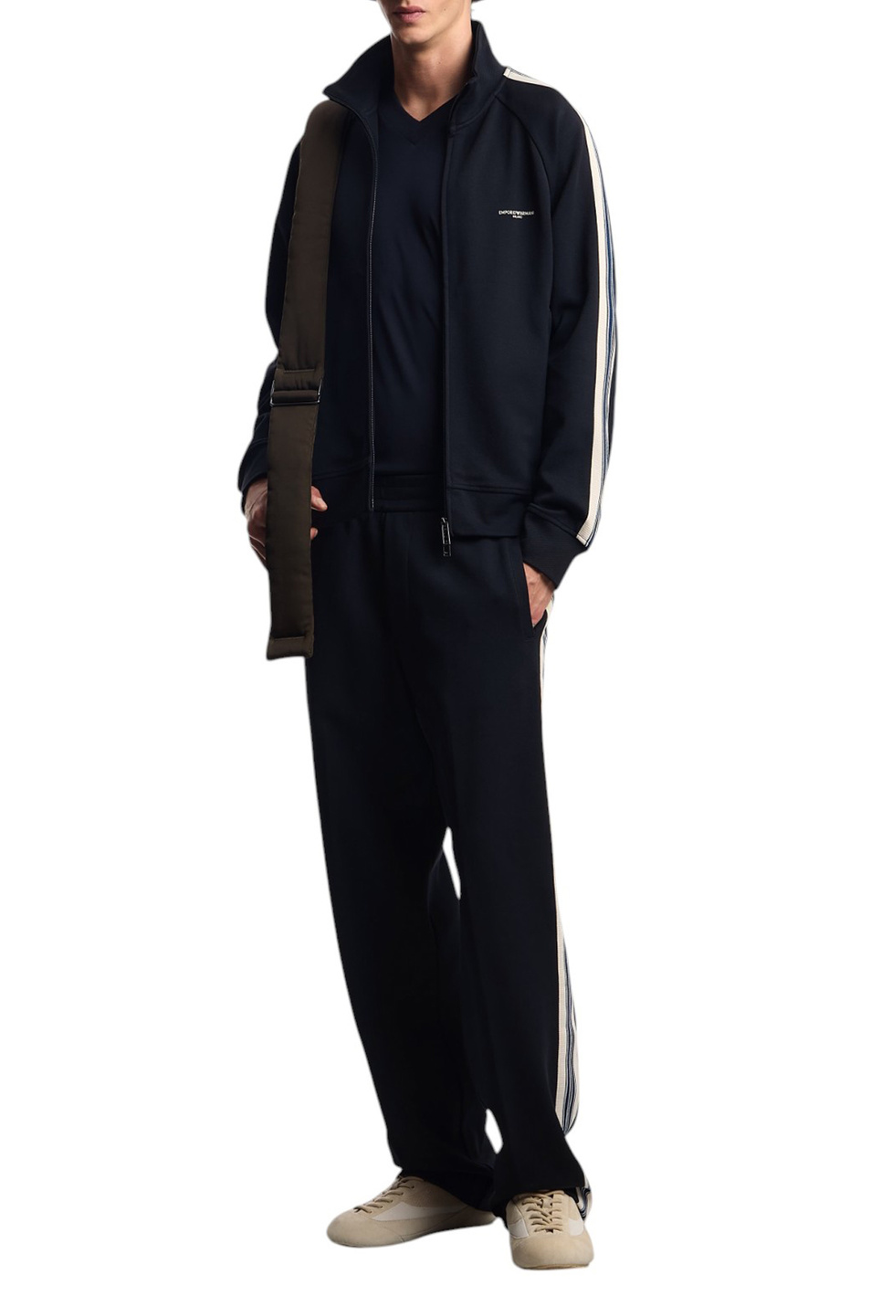 Мужской Emporio Armani Толстовка с контрастными вставками (цвет ), артикул EM002872-AF13488 | Фото 2