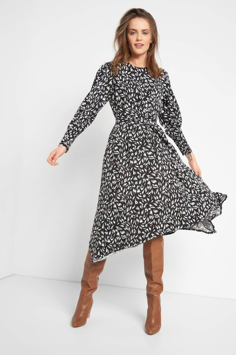 Orsay Платье с асимметричной линией низа (цвет ), артикул 471539 | Фото 3