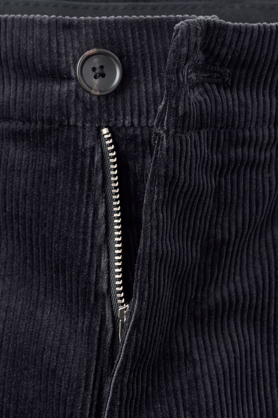 Мужской Mango Man Брюки BERDAM вельветовые (цвет ), артикул 17017887 | Фото 5