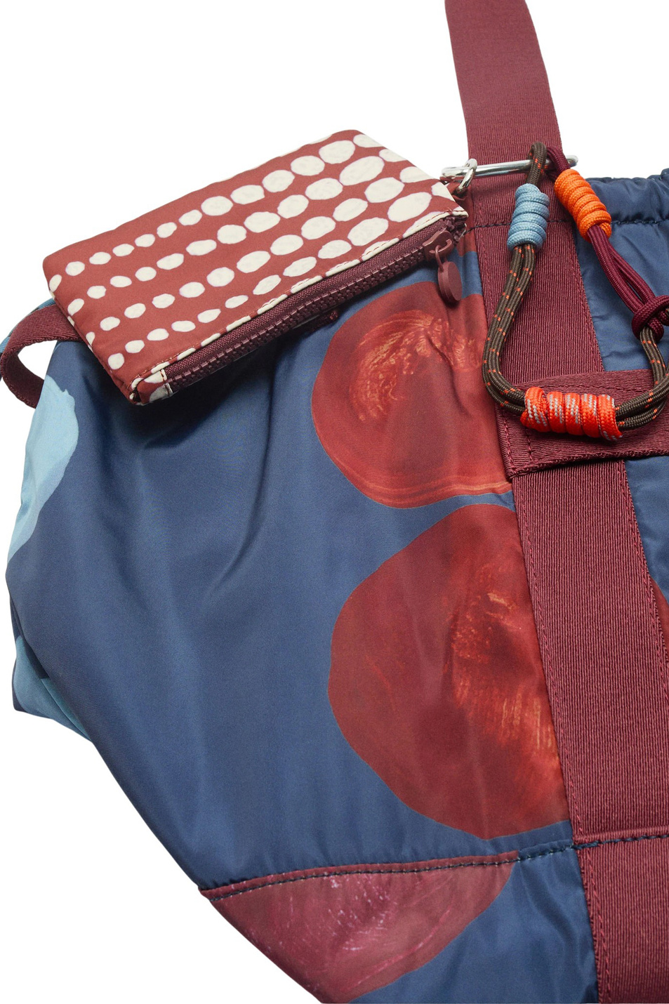 Женский Parfois Сумка дорожная с принтом (цвет ), артикул 243508 | Фото 6