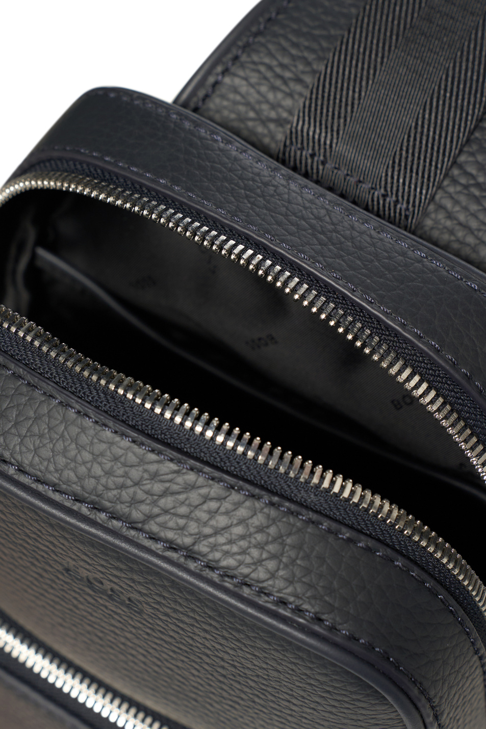 Мужской BOSS Сумка через плечо из натуральной кожи (цвет ), артикул 50536136 | Фото 5