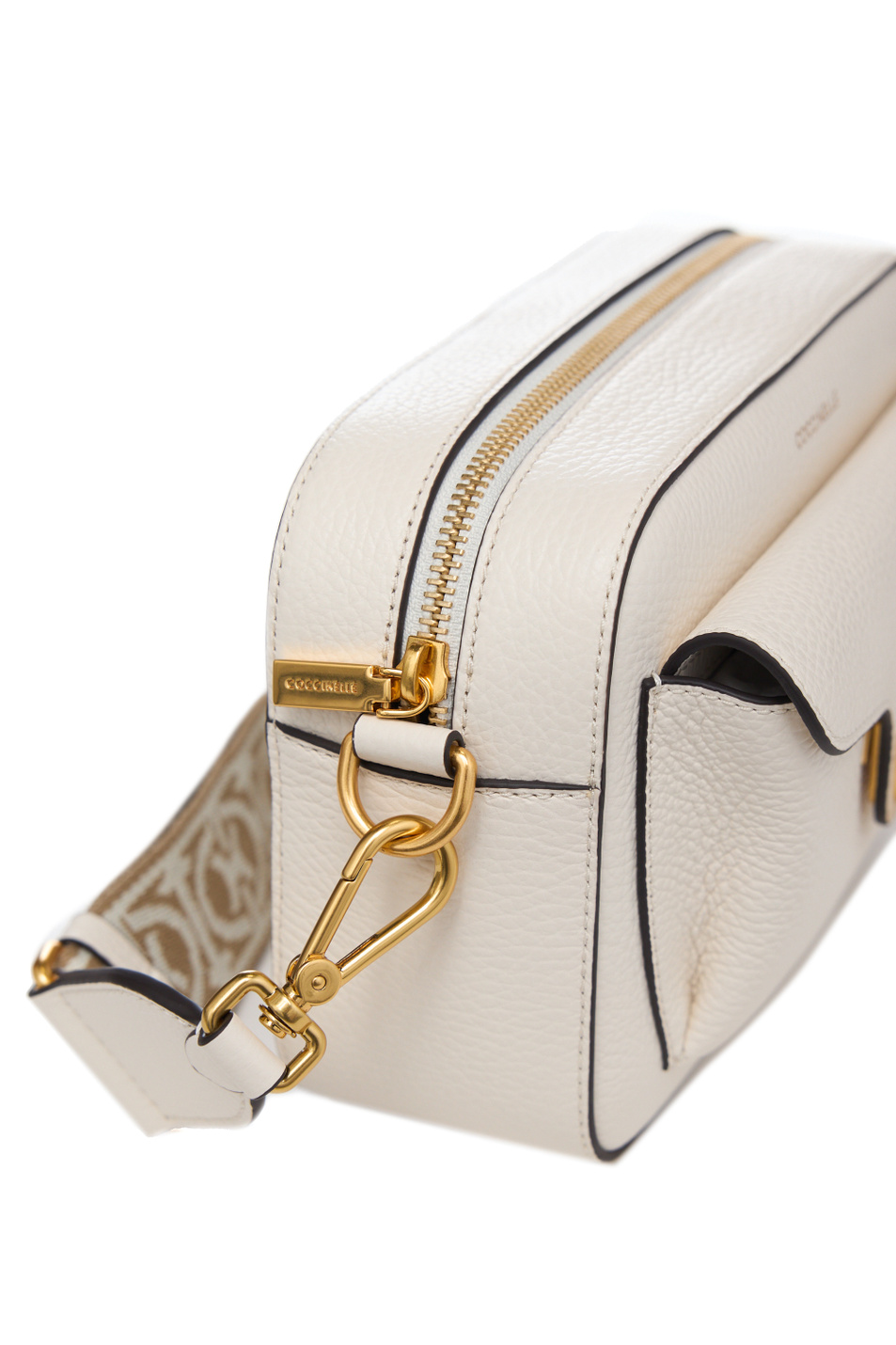 Женский Coccinelle Сумка BEAT из натуральной кожи (цвет ), артикул E1NOF150201 | Фото 5