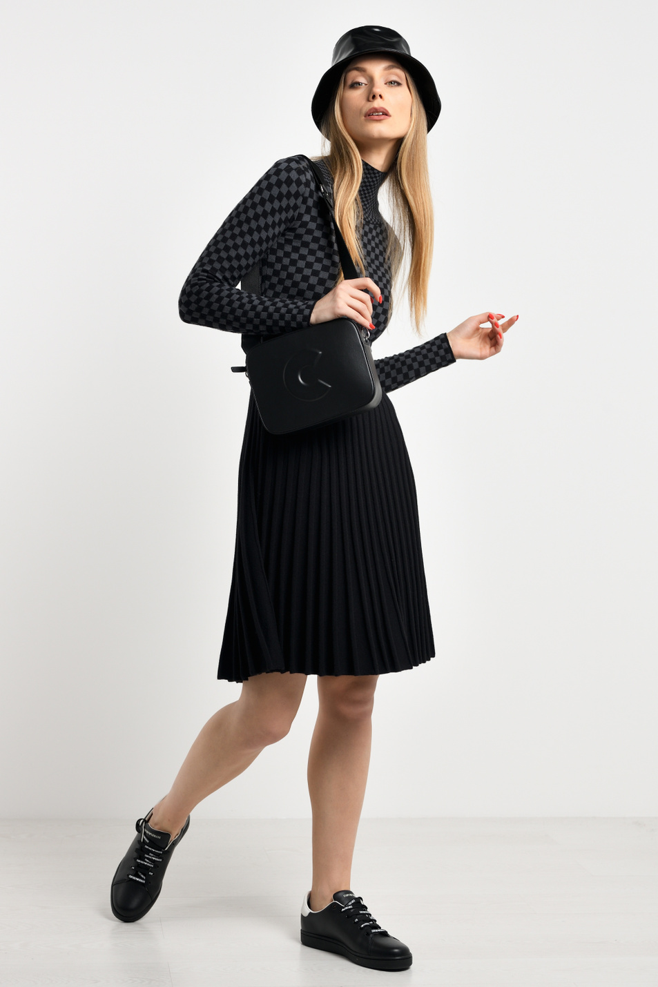 Женский Emporio Armani Платье (цвет ), артикул 6H2AW2-2M15Z | Фото 2