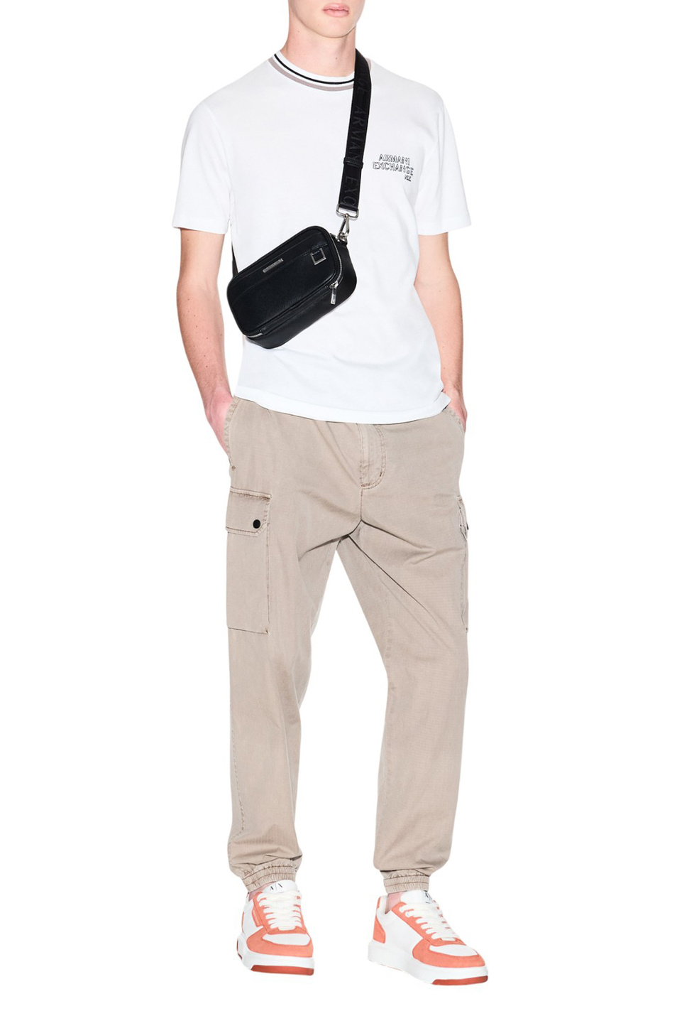 Мужской Armani Exchange Футболка из хлопка (цвет ), артикул XM001795-AF10361 | Фото 2