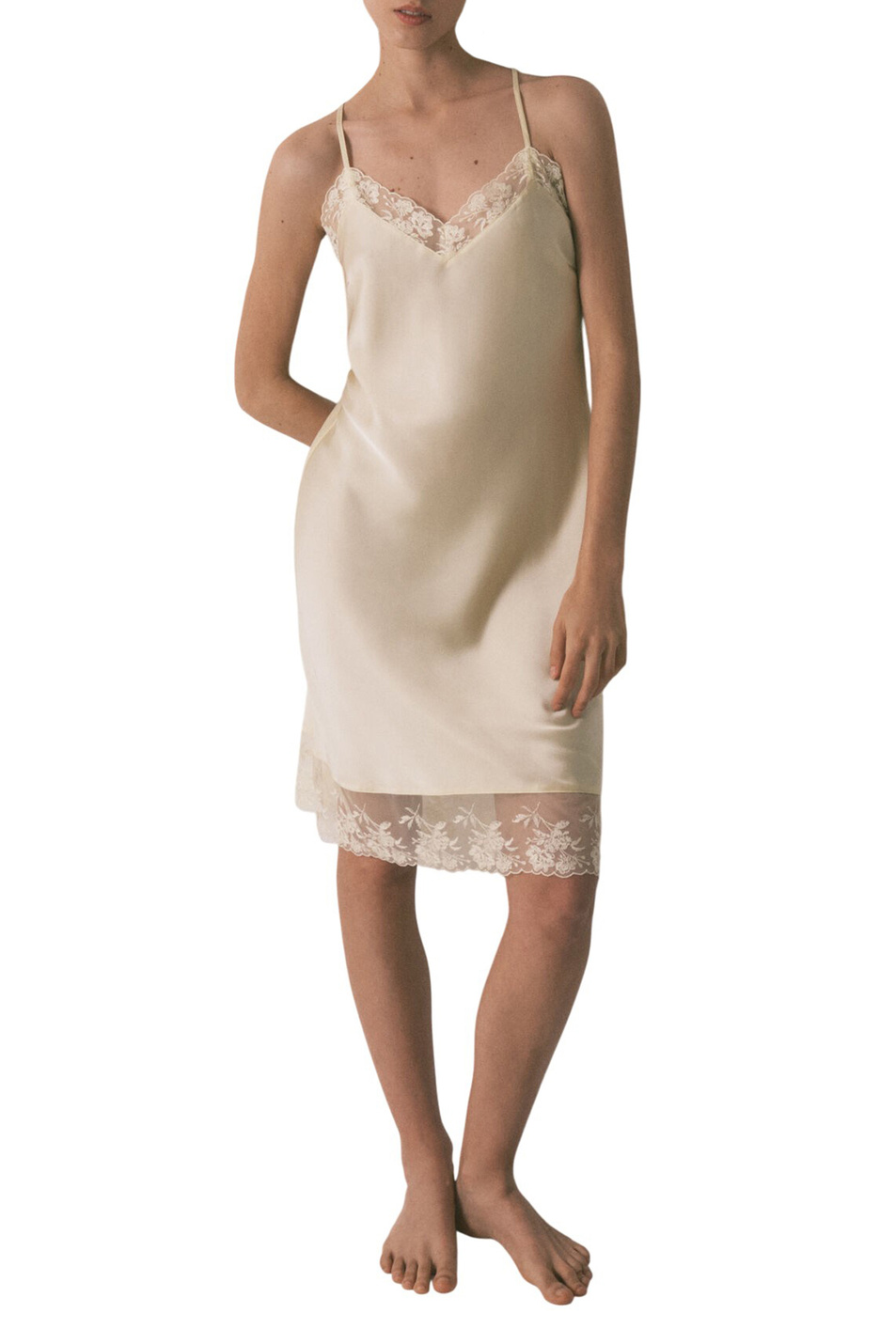 Женский Women'secret Сорочка ночная с кружевом (цвет ), артикул 3413706 | Фото 2