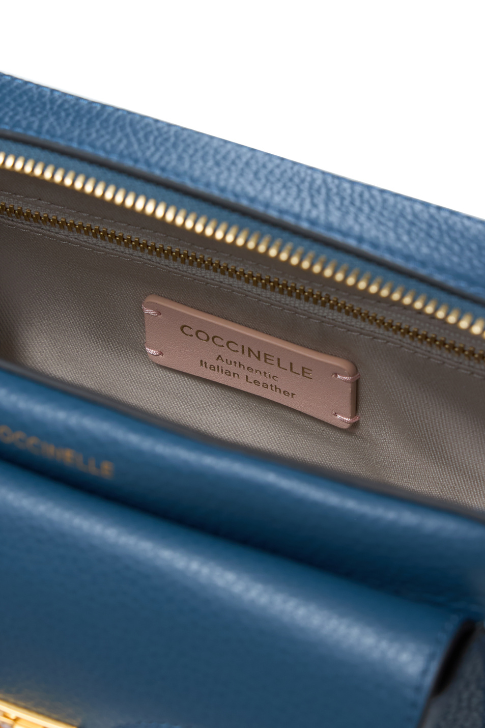 Женский Coccinelle Сумка BEAT из натуральной кожи (цвет ), артикул E1NOF150201 | Фото 4